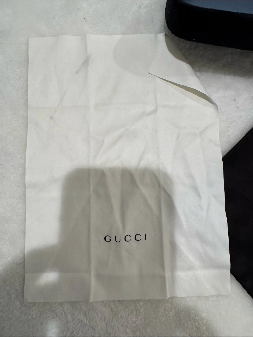 Gucci Black Oversized Cat-Eye Sunglasses